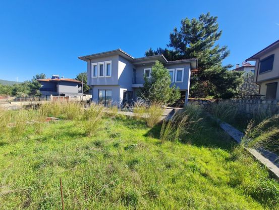 Bodrum Çiftlik Te Site İçinde Kiralık 3 Odalı Müstakil Dubleks