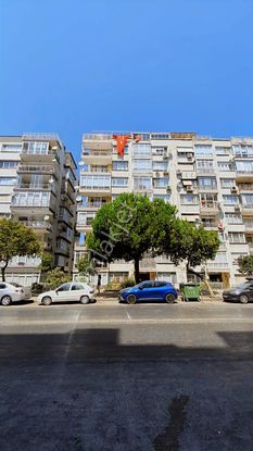 Amerikan Koleji Yanı Cadde Üzeri 2+1 Satılık Daire