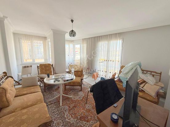 Mertcan'dan Velibaba Mah. Cadde Üzeri Metroya 8dk Ara Kat 3+1