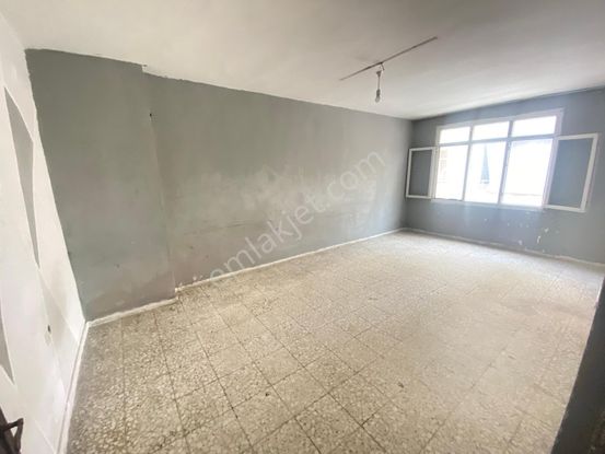 Prestij'den Mahmudiye'de Ayrı Mutfak Geniş 2+1 Daire