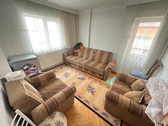 Kuşcağız Göbek'te Cadde Üzeri 5+1 Açık Teraslı Güney Cephe!