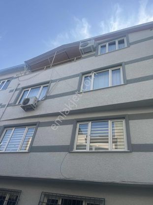 Zümrütevler Mah.. 4 Katlı Satılık Bina
