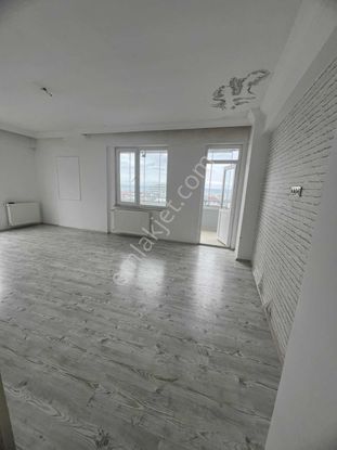 Site İçi Deniz Manzaralı Ferrah 3+1