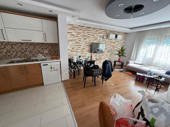 Merkezi Konumda Masrafsız Eşyalı 1+1 Daire
