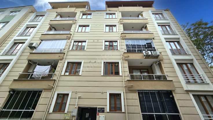 Remax Mid'den Balıkesir'in Merkezinde 5+1 Dubleks Daire