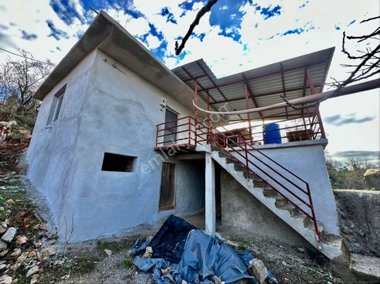 Alanya Karamanlarda Satılık Müstakil Ev