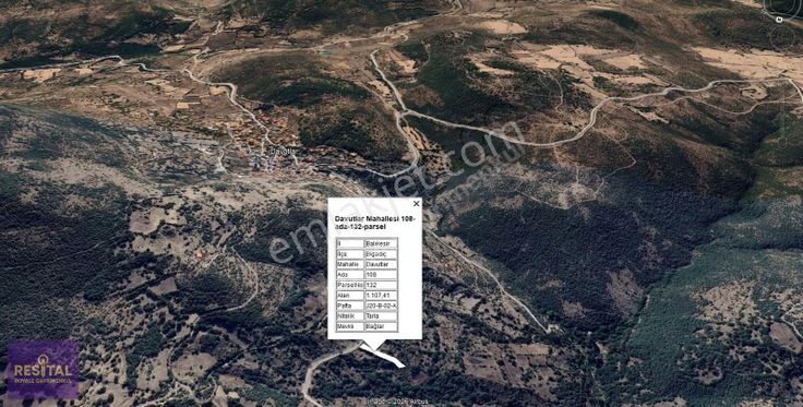 Balıkesir Bigadiç Davutlar Köyün'de Satılık Tarla