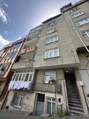 Kemalpaşa Mahallesi 2+1 105 M2 Geniş Kullanışlı Daire