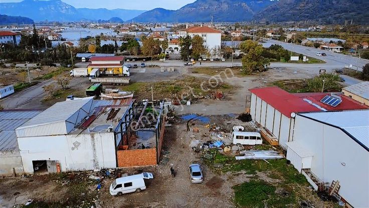 Fiyat Avantajlı! Ortaca Sanayide Acil Satılık Ticari Arsa