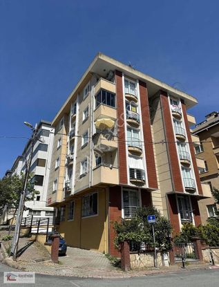 Şerifali'de Turcan Cad Üzeri Kiralık Ara Kat Ferah 3+1
