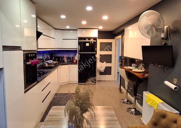 Sahibinden 3+1, 170m² İçerisi Full Yapılı Daire