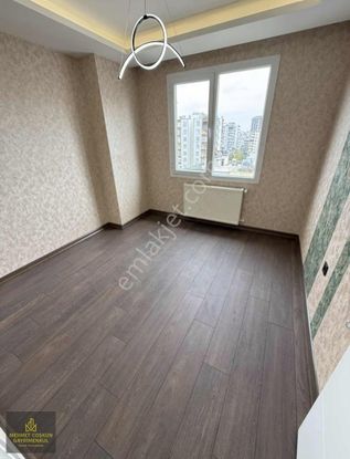 Torosta Herkat Tek Daire Lüks İşçilikli Satıılık 3+1 Daire