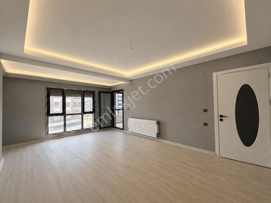 İlhan Rodoplu'dan Satılık 3+1 Süper Lüks Daire