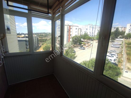 Buca İzkent Mahallesinde Kiralık 2+1 Daire