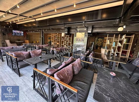 Bağlarbaşı Meydanında 2 Katlı Devren Kiralık Cafe