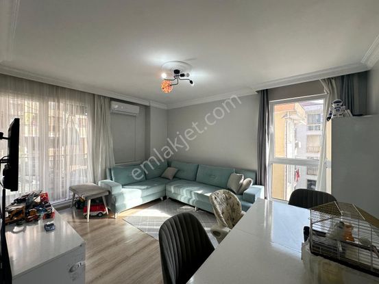 Güzeltepede Harika Konumda Site İçerisinde Satılık 2+1 Daire