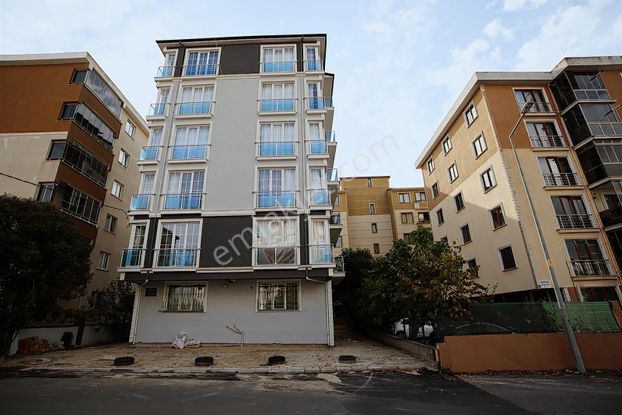 Kazimiye Mahallesinde Lüks 70 M2 1+1 Daire...