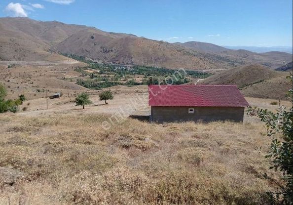 Bayburt Aydıntepe'de 12 Dönüm Arazi İçinde Satılık Müstakil Ev