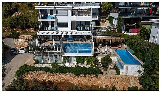 Çağdaş Aslan'dan Dünyada Yıldızlara En Yakın Satılık Villa