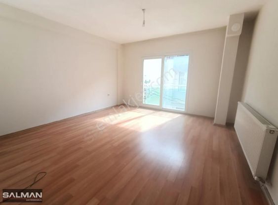 Salmandan Örnekköyde Kiralık 2+1 Daire