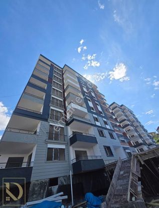Detay'dan Yomra'da Satılık 1+1 Daire