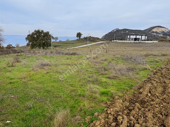 İznik Derbent Satılık Göl Manzaralı 772 M2 İmarlı Arsa