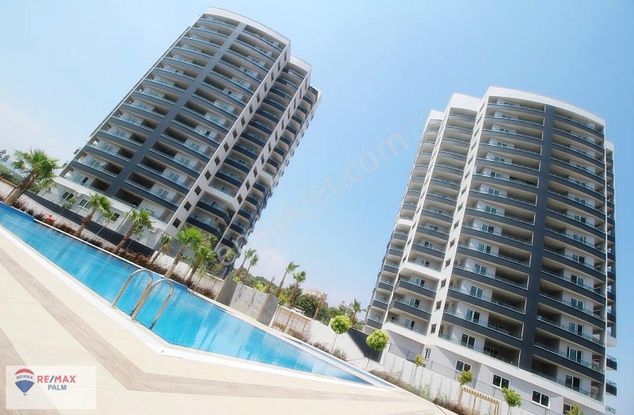 Remax Palm'den Çiftlikköy Mah.de Site İçerisinde Full Eşyalı 2+1