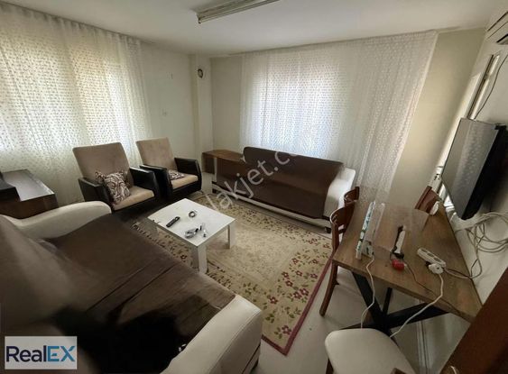 Realex'den Salon Mutfak Ayrı Geniş 1+1