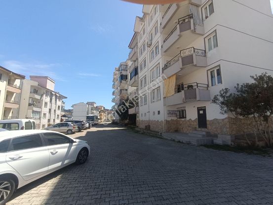 Kuşadası Merkezi Konum 3+1 Doğalgazlı