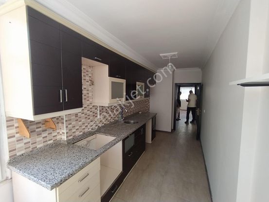 Güzelyalı 'da Kiralık 3+1 Daire Kapalı Mutfak T Özal' A 2.parselde