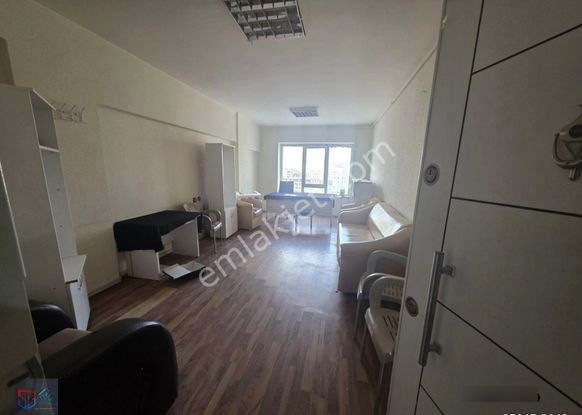 Uygun Fiyatlı Esyalı Kiralık Ofis