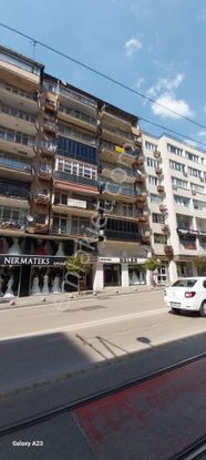 Altıparmak Cadde Uzeri Satılık Daire