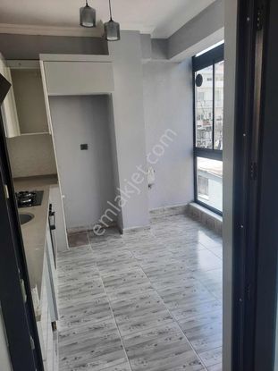 Bayraklı Refik Şevket İnce Mah Kiralık 1+1