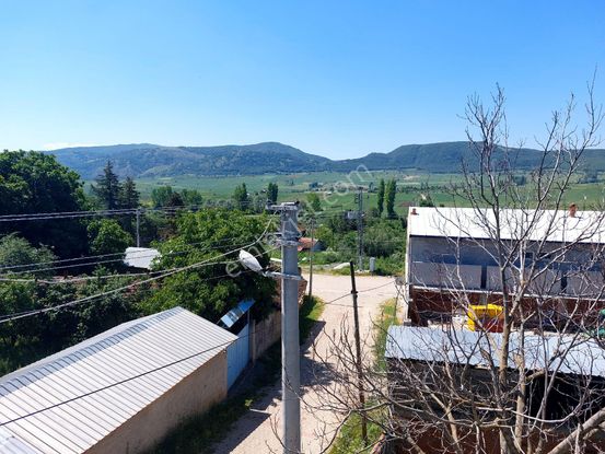 Sahibinden Köy Merkezinde Temiz 3 Katlı