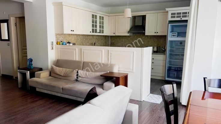 Kuşadası Marinada Eşyalı Kiralık 2+1 Daire
