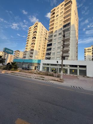 Acil Satılık Bu Konumda Muhteşem Lokasyonda 3+1