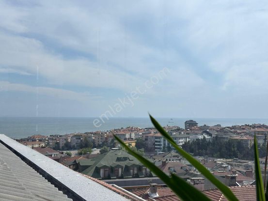 Müslüm Emlaktan Merkezde 5+2 300 M2 Deniz Manzaralı Lüks Dublex