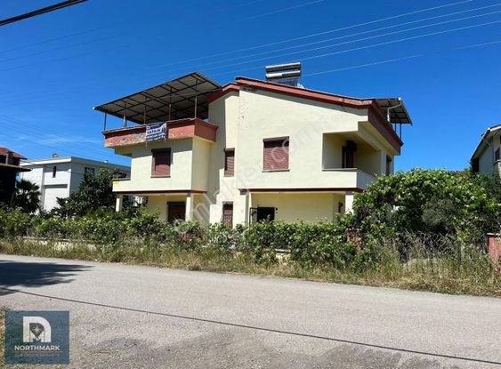 Northmark'tan Çatalçam'da 7+1 Tripleks Villa