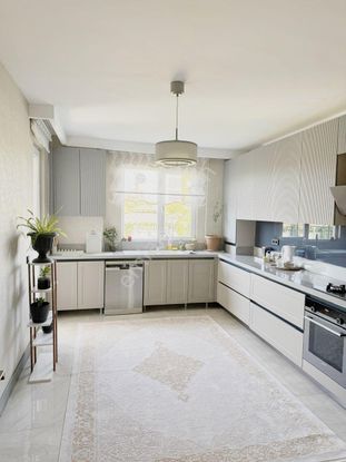 Nakkaş Mah Geniş Site İçi 3+1 Satılık Daıre