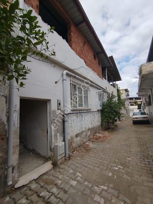 Yıldıztepe Mahallesinde Satılık Müstakil 2 Katlı Dubleks Ev