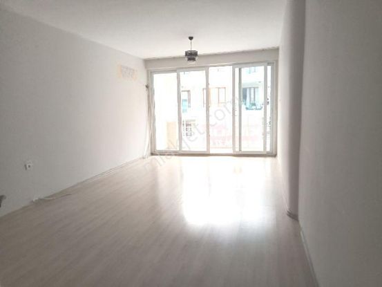 Harika Lokasyonda Bakımlı Kiralık Daire