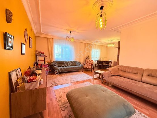 Rba'dan Üniversite Evlerinde Satılık 4+1 Dubleks Daire