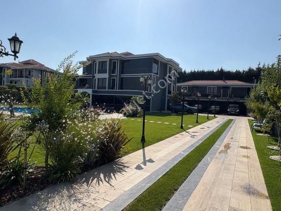 Tepekent'te Resort Konseptinde Eşsiz Malikane | 9+4,5