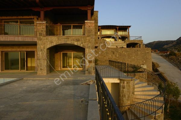 Mugla Bodrum Satilik Yali Dairesi Emlakjet