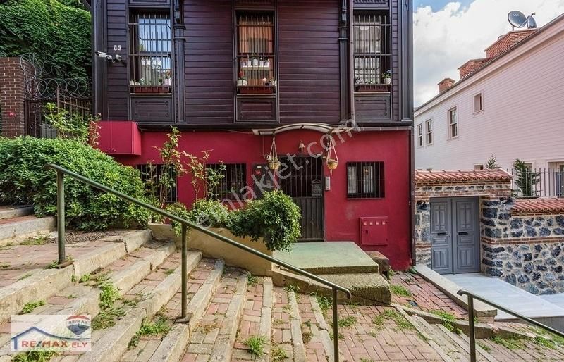 Beykoz Goksu Mahallesi Kiralik Kosk Emlakjet