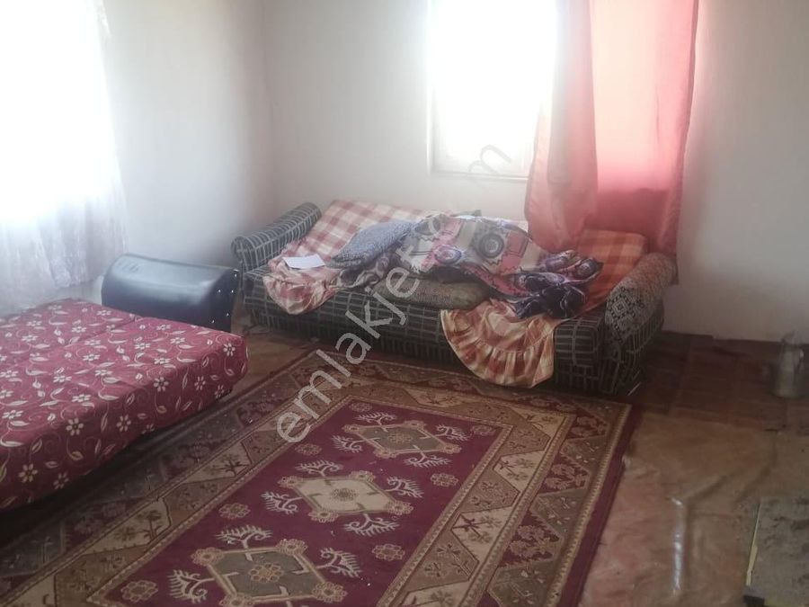 izmir kinik satilik mustakil ev ilanlari ve fiyatlari