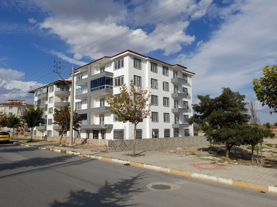 Sultandagi Kirca Koyu Hisar Mahallesi Satilik Daire Emlakjet