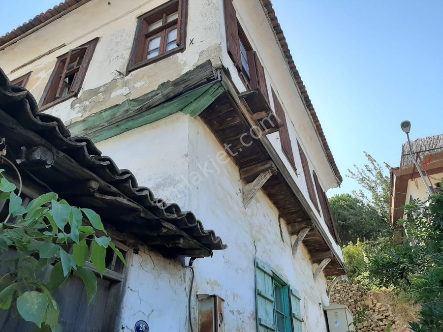 izmir selcuk satilik ev emlakjet