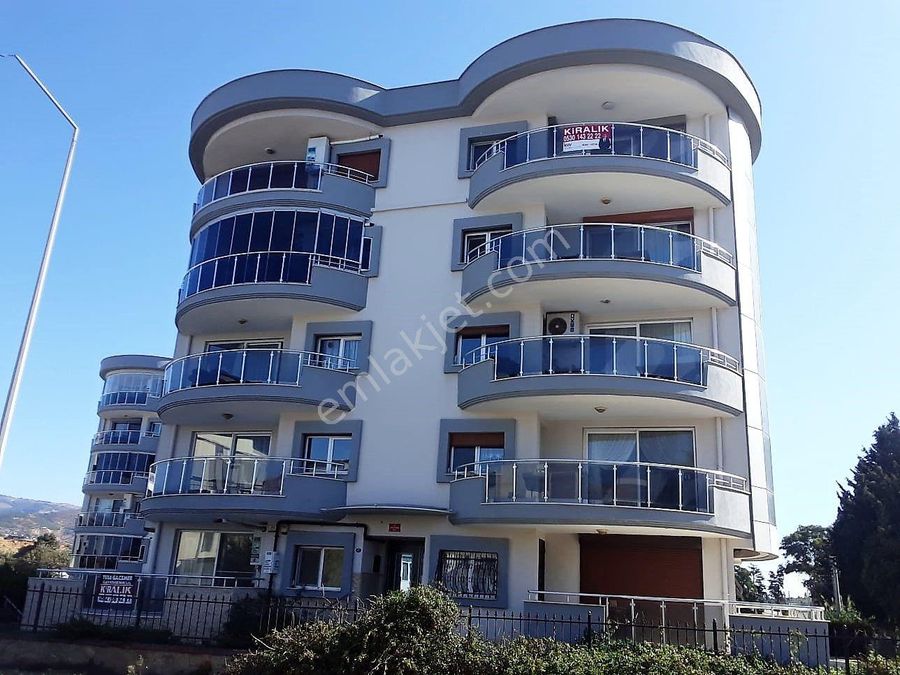 Izmir Guzelbahce Kiralik Daire Ilanlari Ve Kiralik Ev Fiyatlari