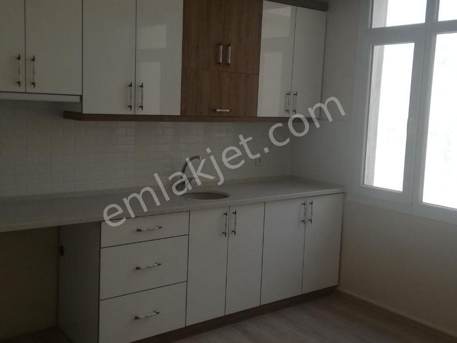 Akhisar Pasa Mahallesi Kiralik Daire Emlakjet